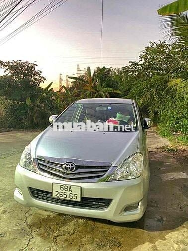 Toyota Innova 2010 G - 139000 km