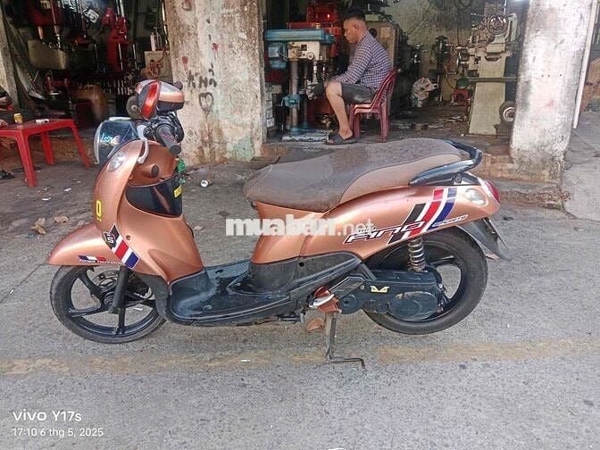 xe yamaha clasico