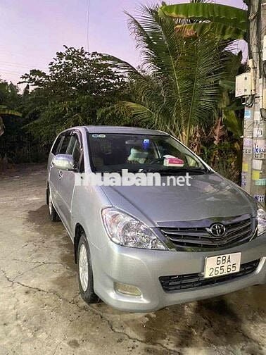 Toyota Innova 2010 G - 139000 km