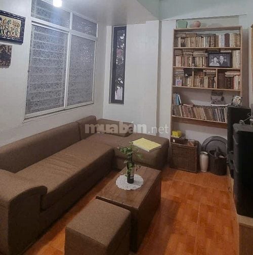 Phố Lạc Trung Hai Bà Trưng Khu phân lô Mặt tiền 8m ôtô vào nhà 