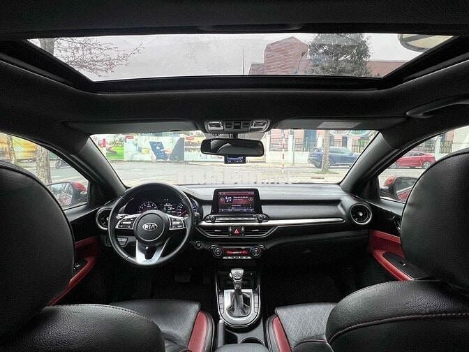 Kia Cerato 2019 2.0 AT PREMIUM - 86789 km
