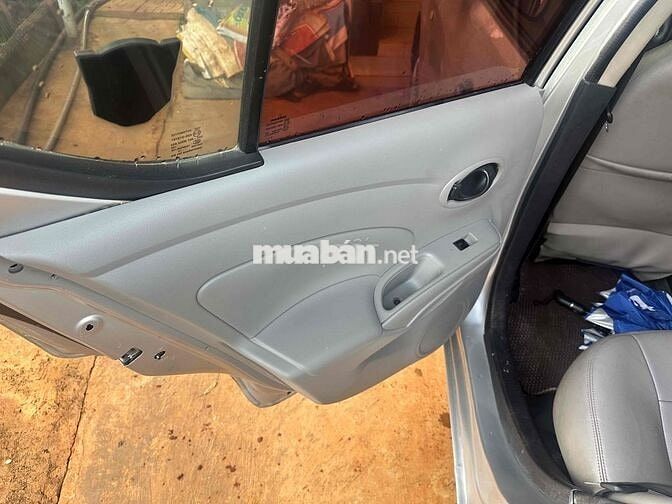 Nissan Sunny 2014 1.5MT - 200000 km