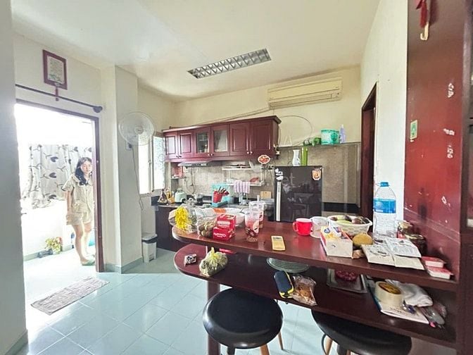 CC Khiêm Khải P5 Q8 45,2m2 shr ngay TTHC Q8, lầu thấp tiện di chuyển
