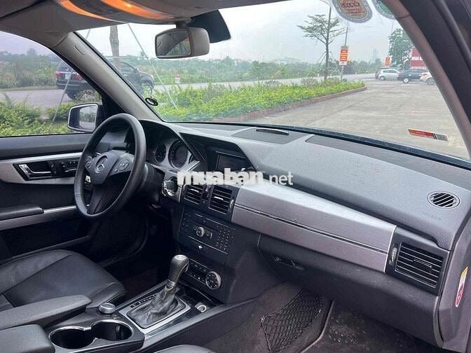 Mercedes Benz GLK Class 2009 300 4Matic - 150000 k