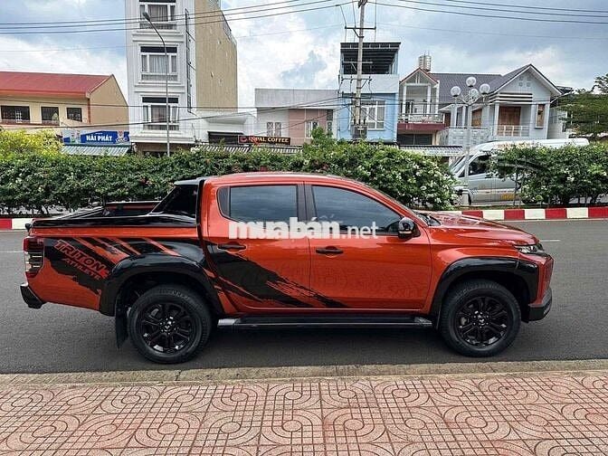 Mitsubishi Triton 2022 4x4 AT Athlete