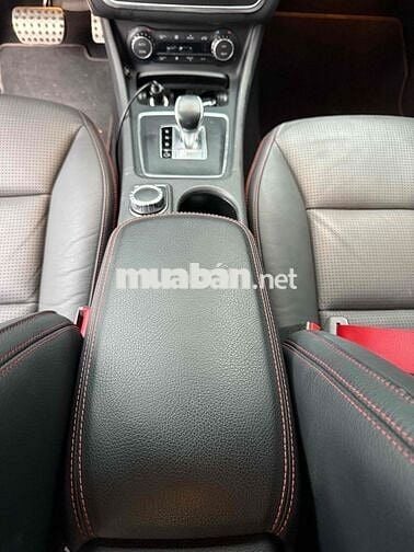 Mercedes Benz CLA Class 2015 CLA 45 AMG 4MATIC - 9
