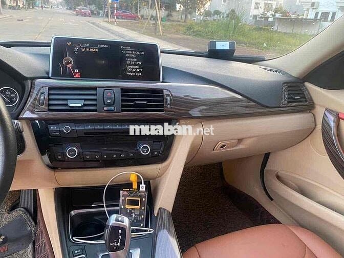 BMW 3 Series 2***00 km