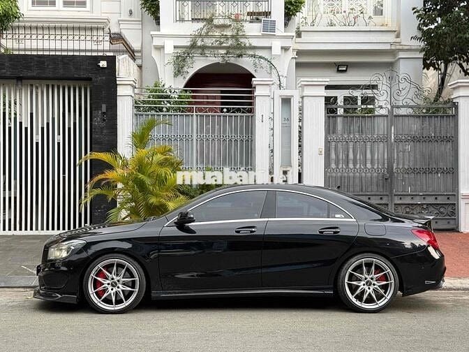 Mercedes Benz CLA Class 2015 CLA 45 AMG 4MATIC - 9