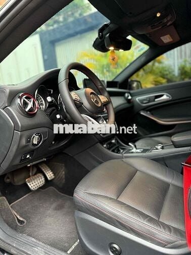 Mercedes Benz CLA Class 2015 CLA 45 AMG 4MATIC - 9