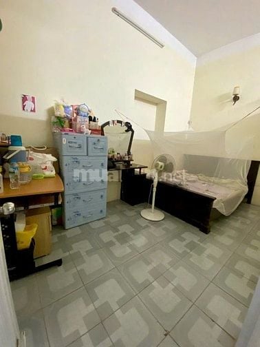Cần bán nhà riêng Hào Nam,10m ra mặt phố,ngõ rộng DT 52M x 3T