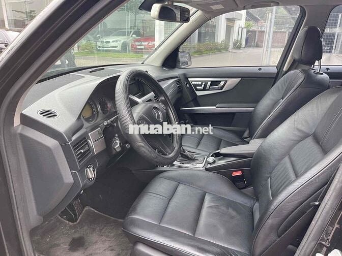Mercedes Benz GLK Class 2009 300 4Matic - 150000 k