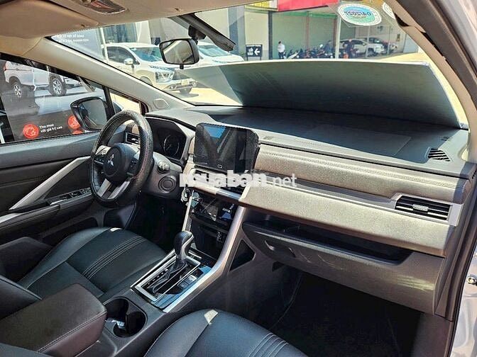Mitsubishi Xpander 2024 Premium 1.5 AT - 43000 km