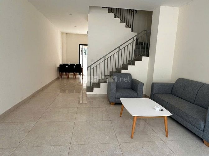 Cho thuê nhà riêng tại The Empire Vinhomes Ocean Park 2 giá chỉ 6 tr