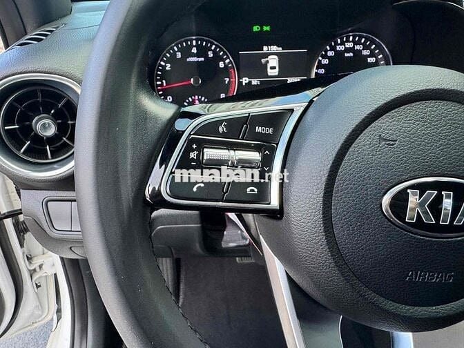 Kia Cerato 2020 2.0 AT Premium - 22000 km