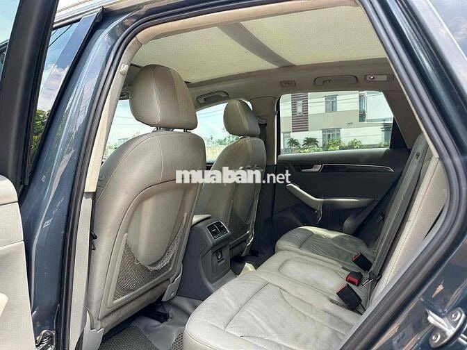 Audi Q5 2010 2.0 AT - 15000 km