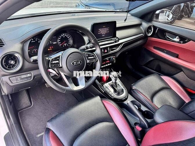 Kia Cerato 2020 2.0 AT Premium - 22000 km