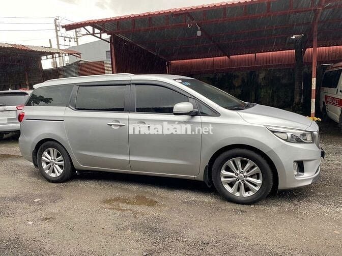 Kia Sedona 2015 3.3L GAT - 60000 km