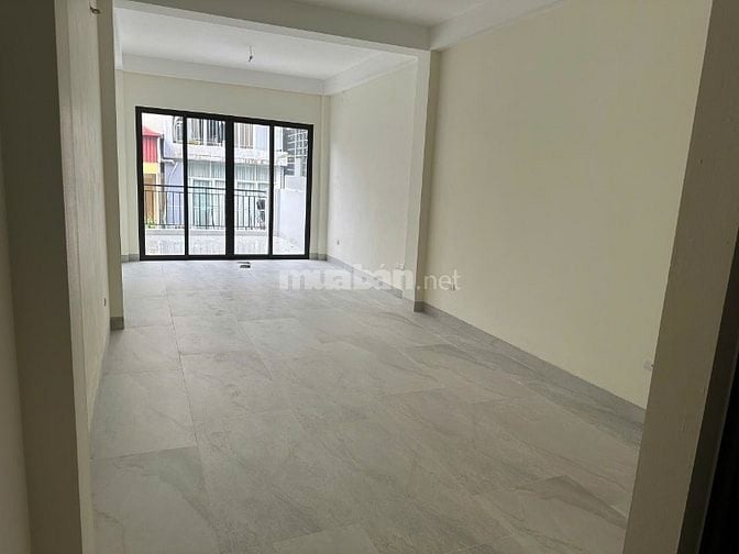 CHO THUÊ NHÀ THANG MÁY TT CẦU GIẤY LÀM VĂN PHÒNG