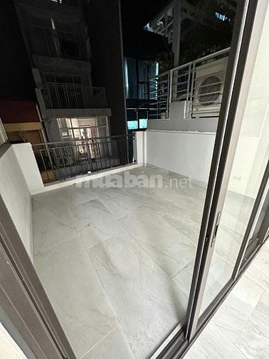 CHO THUÊ NHÀ THANG MÁY TT CẦU GIẤY LÀM VĂN PHÒNG