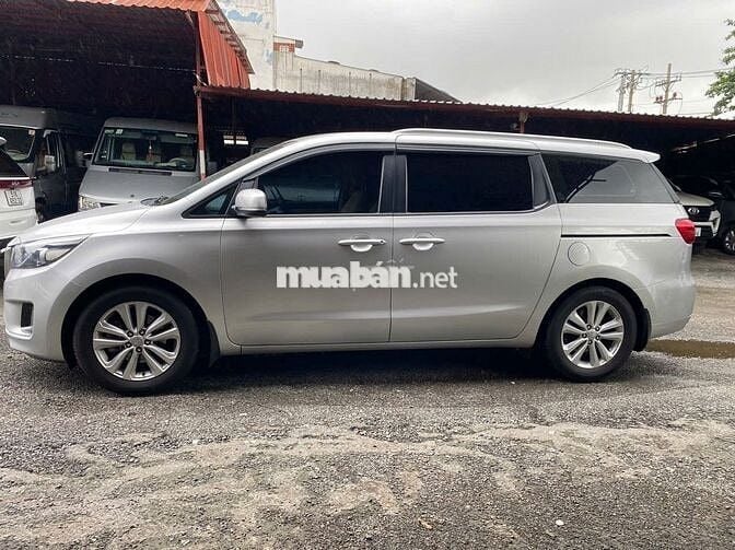 Kia Sedona 2015 3.3L GAT - 60000 km