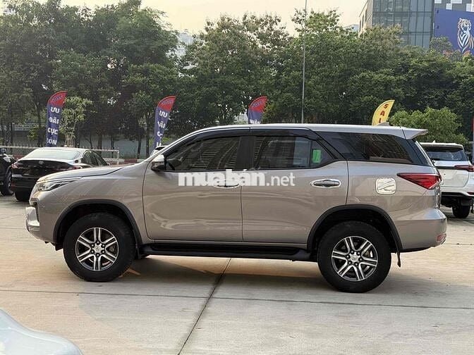 Toyota Fortuner 2021 - Máy Dầu - Số Sàn - Gia Đình