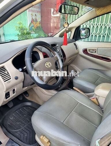 Toyota Innova 2.0G đời 2006 xe gia đình siêu đẹp