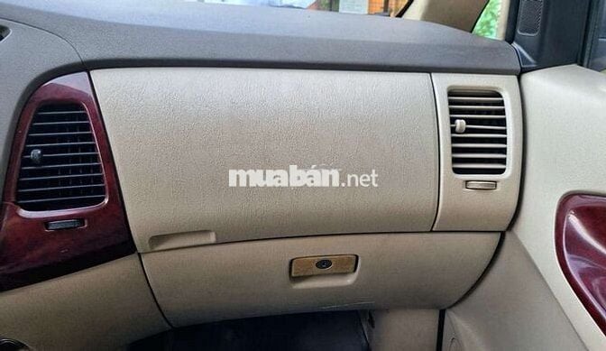 Toyota Innova 2.0G đời 2006 xe gia đình siêu đẹp
