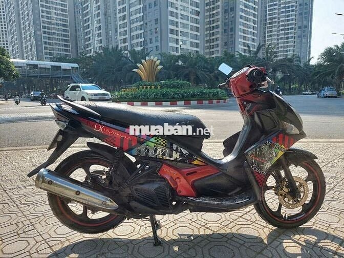 Bán xe Novo lX mầu đỏ đen cực đẹp chính chủ