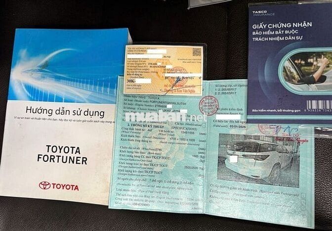 Toyota Fortuner 2019 2.7V 4x2 AT - 700000 km