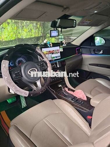 Kia Optima 2016 2.0 AT - 97000 km