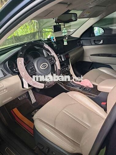 Kia Optima 2016 2.0 AT - 97000 km