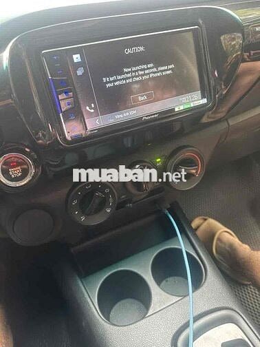 Toyota Hilux 2021 2.4E 4x2 AT - 80000 km
