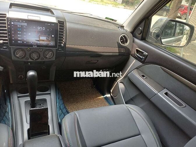 Ford Everest 2015 2.5L 4x2AT 7chỗ máy dầu kinh tế