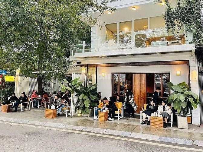 NHƯỢNG QUÁN CAFE LÔ GÓC MẶT TIỀN 20M PHỐ DƯƠNG ĐÌNH NGHỆ - TRUNG KÍNH