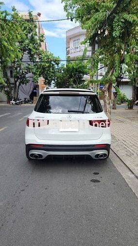 Bán xe GLB35 AMG 4MATIC sx 2021 - 47000 km zin