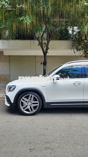 Bán xe GLB35 AMG 4MATIC sx 2021 - 47000 km zin