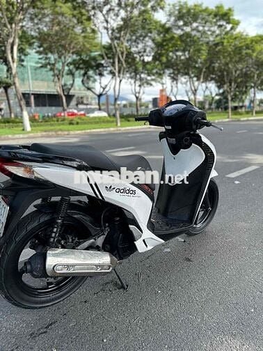 Chính chủ cần bán xe Sh 150 2013 chạy ngon