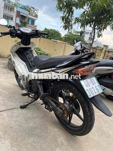 Xe Exciter 135 xuống áo