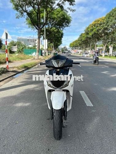 Chính chủ cần bán xe Sh 150 2013 chạy ngon