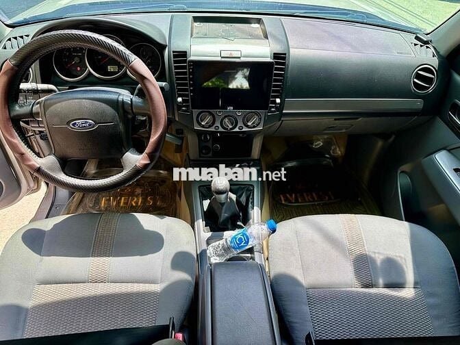 Bán Ford Everest 2015 MT siêu mới