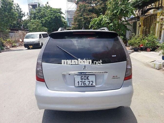 Mitsubishi Grandis 2005 2.4 AT - 125000 km