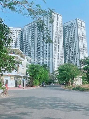 Chính chủ cần bán nền Nhà Phố góc lô H view 2 mặt tiền KDC13E Intresco