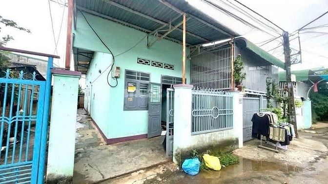 Bán đất 169m2 tặng dãy trọ 1 xẹc Nguyễn Thị Ngâu Hóc Môn giá 900tr