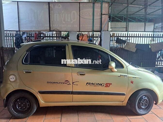Gia đình cần bán Chevrolet Spark 2011