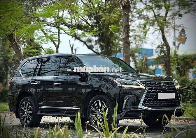 Lexus LX570 Super Sport Đời 2018 đi 7v km