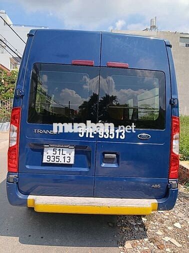 Ford Transit đời 2016_ 6 chỗ _ 900kg