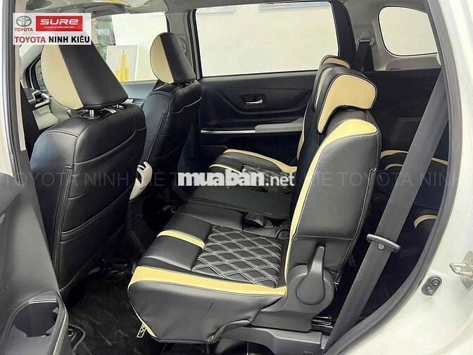 Toyota Veloz Cross 2022 CVT Top - 76000 km