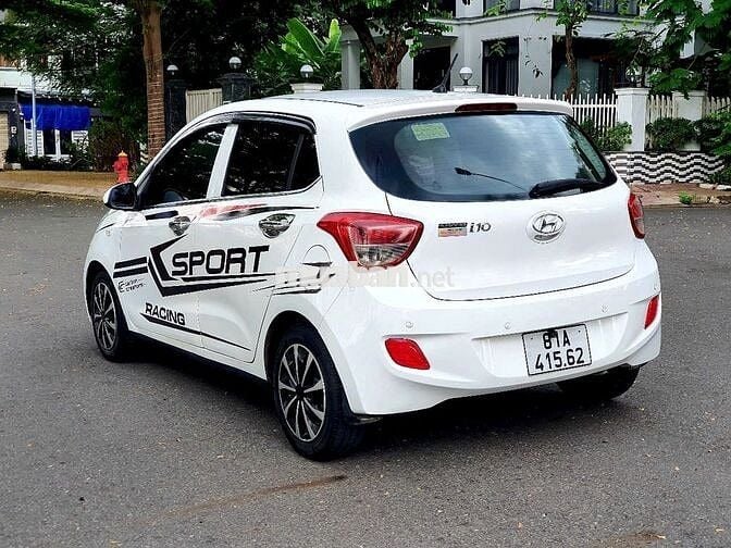 Hyundai Grand i10 2016 1.0 Base - Trắng đẹp