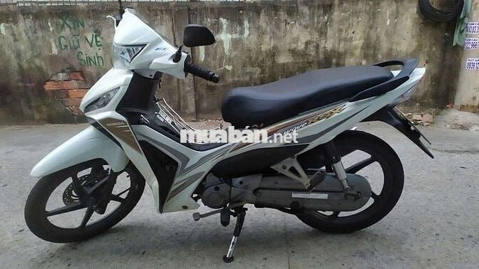 Xe Máy Honda Wave RSX Màu Trắng Chính Chủ mới 90%