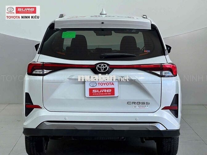 Toyota Veloz Cross 2022 CVT Top - 76000 km
